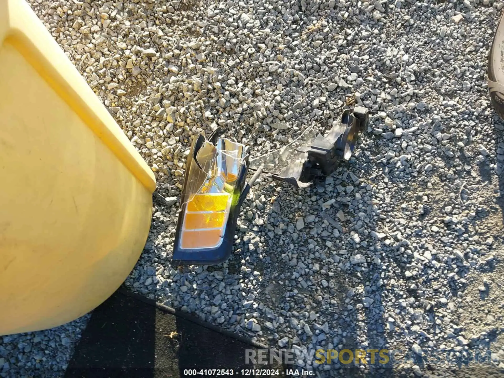 12 Photograph of a damaged car KNDJN2A24K7916384 KIA SOUL 2019