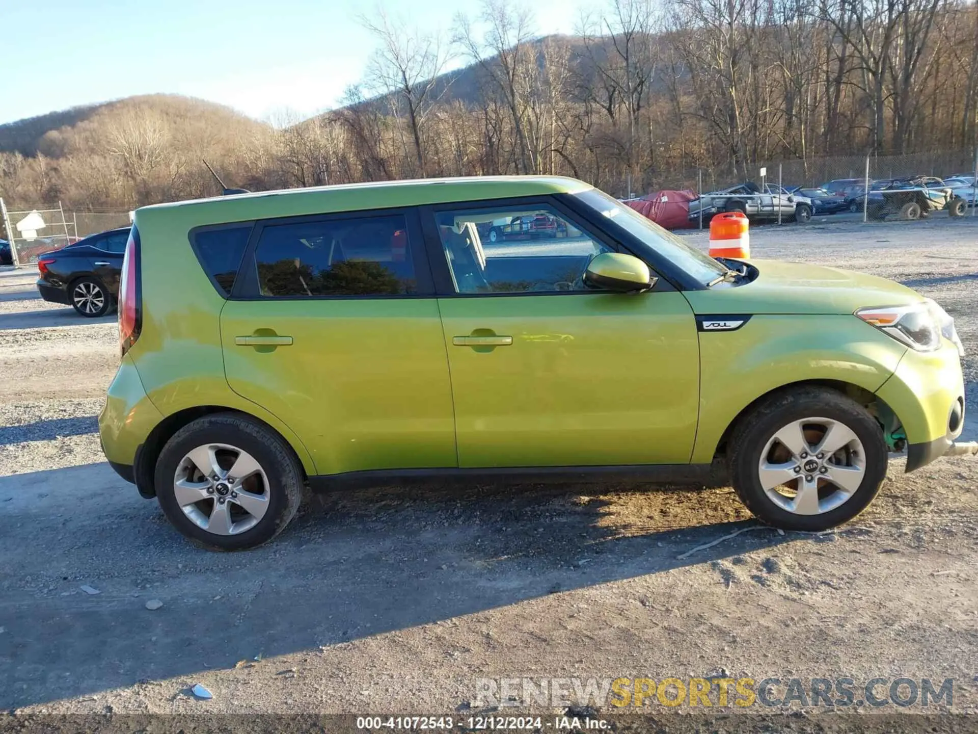14 Photograph of a damaged car KNDJN2A24K7916384 KIA SOUL 2019