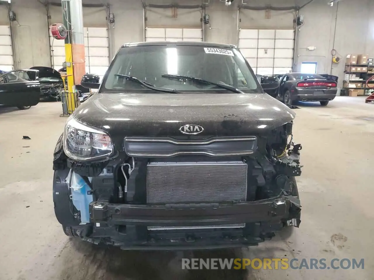 5 Фотография поврежденного автомобиля KNDJN2A25K7016724 KIA SOUL 2019
