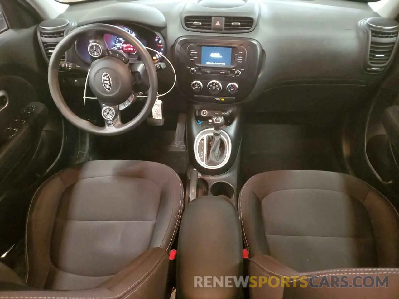 8 Фотография поврежденного автомобиля KNDJN2A25K7016724 KIA SOUL 2019
