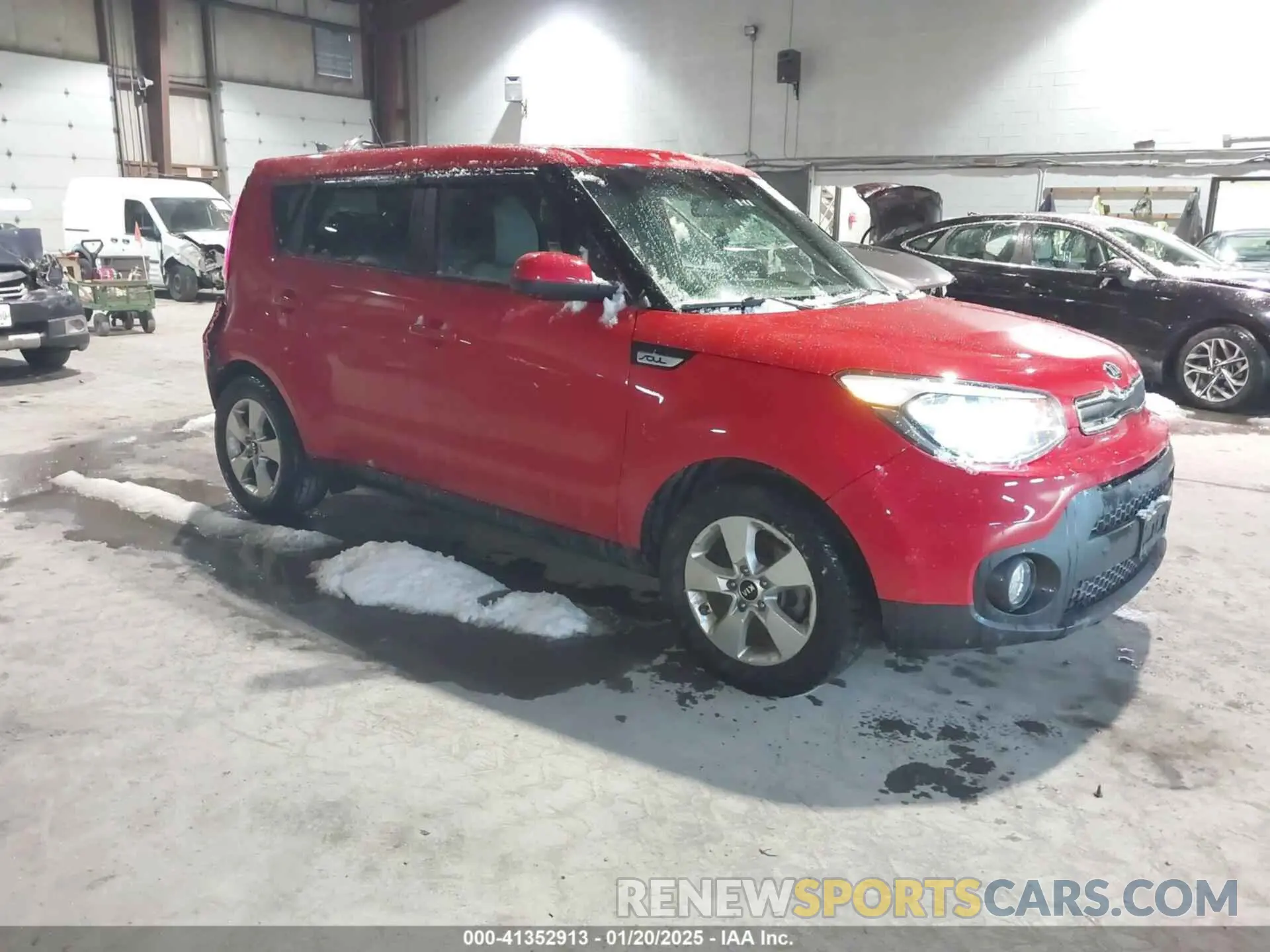 1 Photograph of a damaged car KNDJN2A26K7687612 KIA SOUL 2019