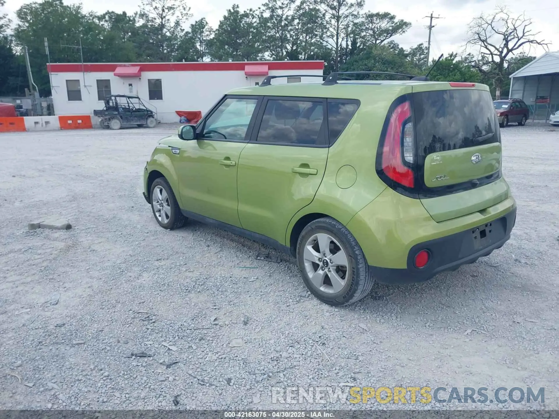 3 Фотография поврежденного автомобиля KNDJN2A26K7920520 KIA SOUL 2019
