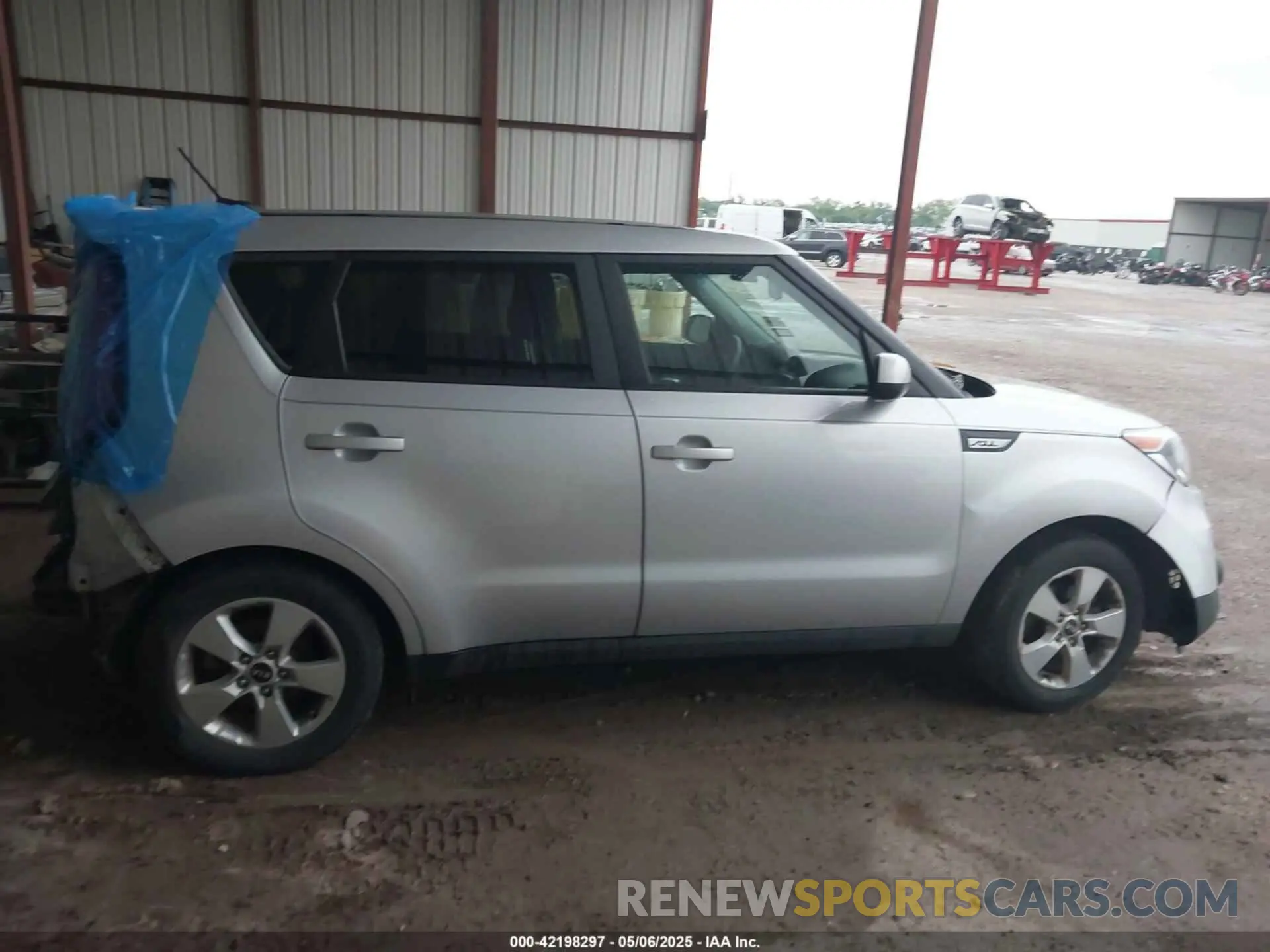 13 Photograph of a damaged car KNDJN2A27K7013680 KIA SOUL 2019