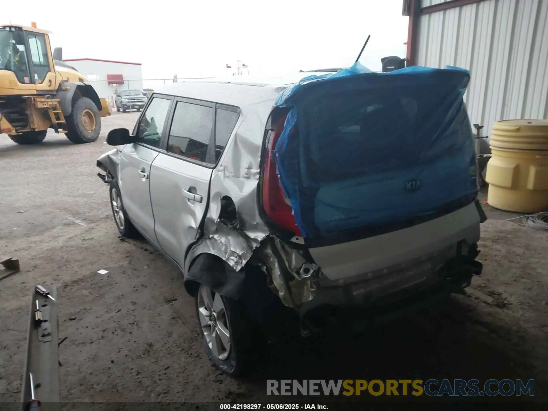 3 Photograph of a damaged car KNDJN2A27K7013680 KIA SOUL 2019
