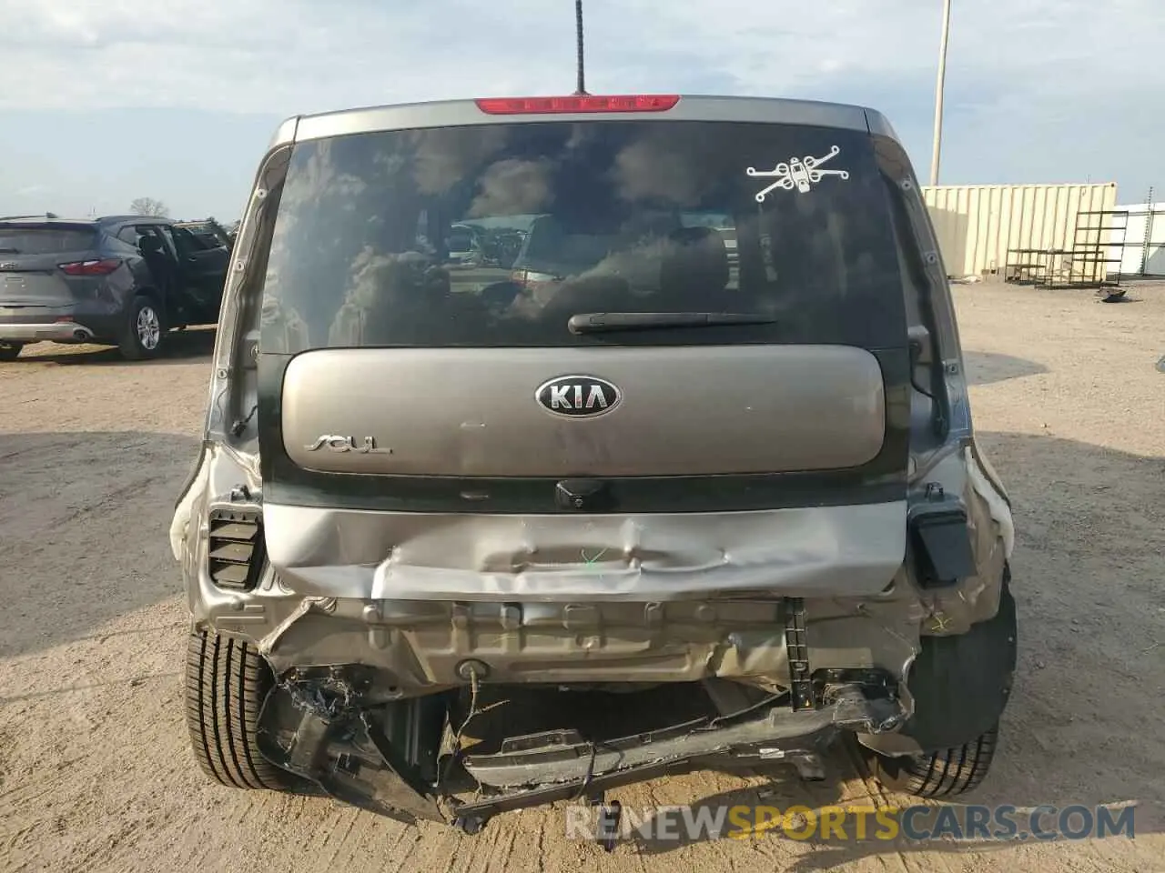 6 Фотография поврежденного автомобиля KNDJN2A27K7022718 KIA SOUL 2019