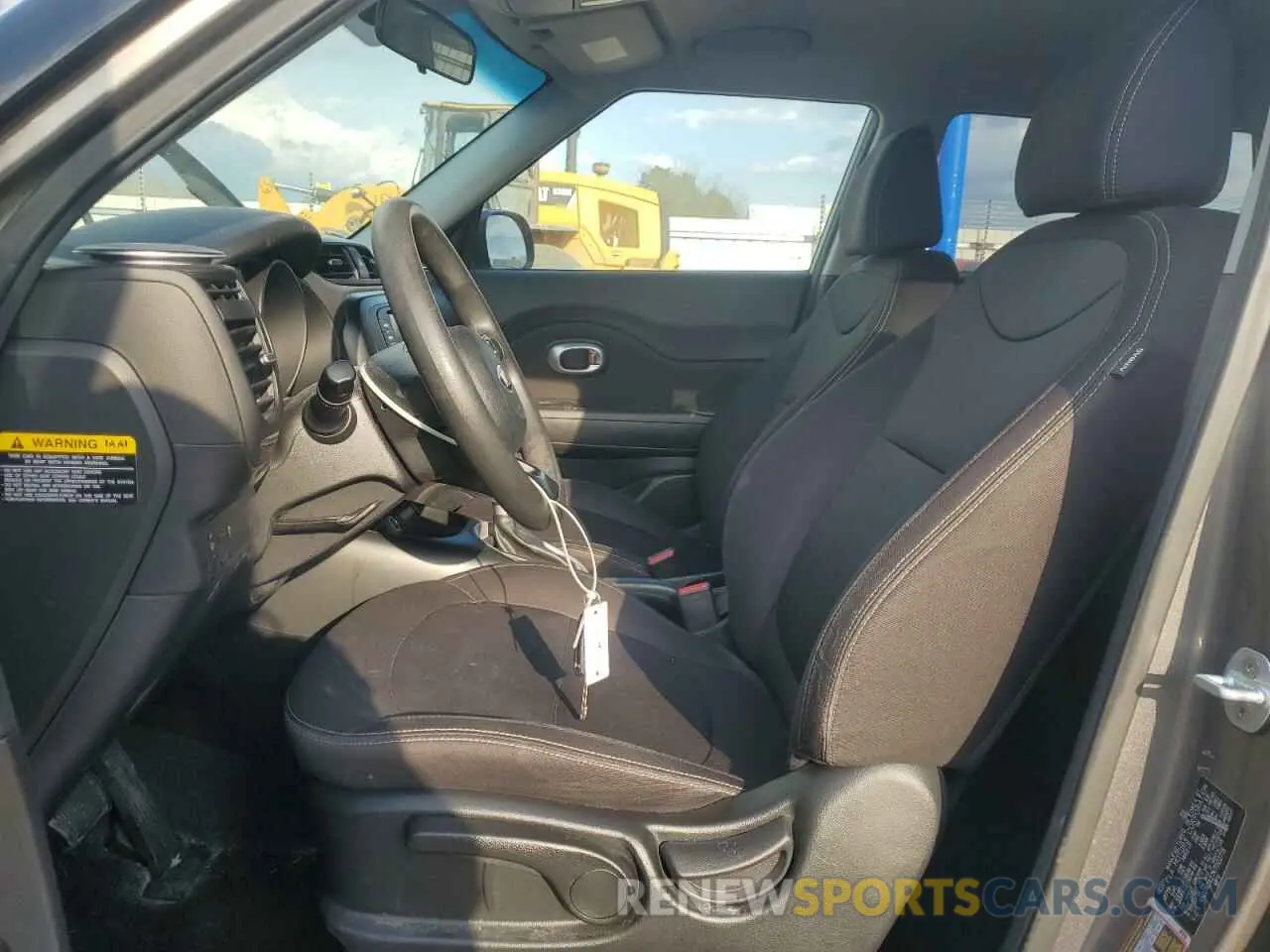 7 Фотография поврежденного автомобиля KNDJN2A27K7022718 KIA SOUL 2019