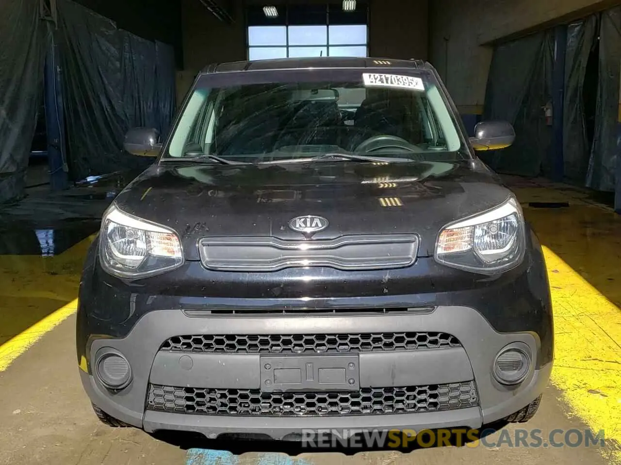 5 Photograph of a damaged car KNDJN2A27K7913933 KIA SOUL 2019