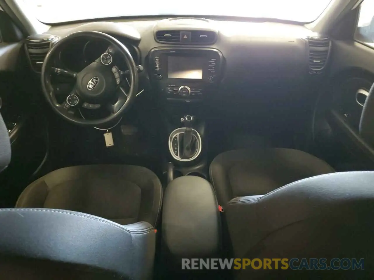 8 Photograph of a damaged car KNDJN2A28K7022887 KIA SOUL 2019