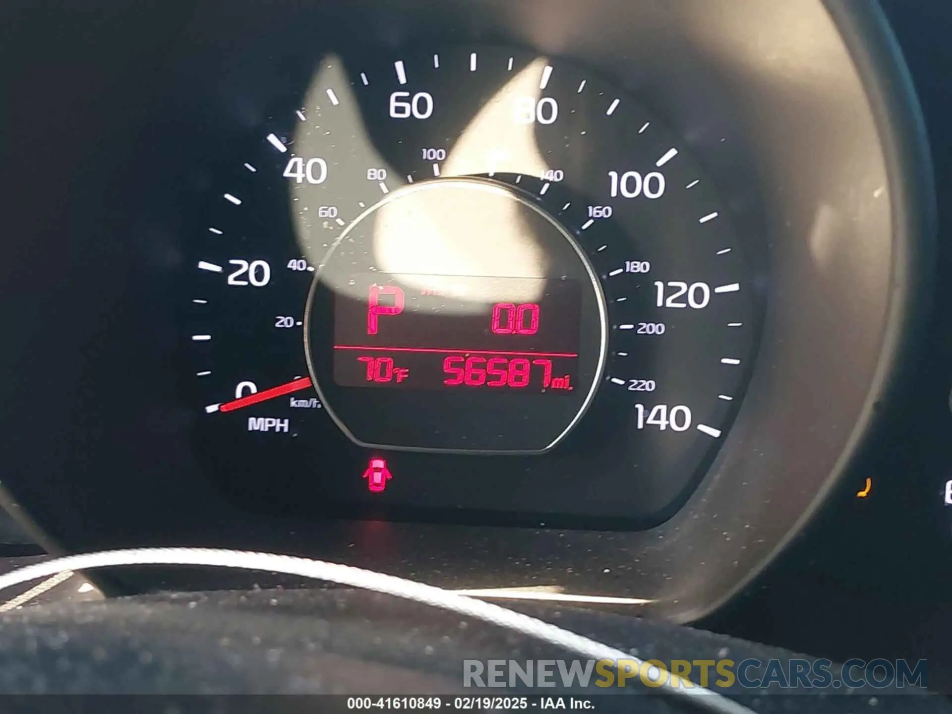 7 Фотография поврежденного автомобиля KNDJN2A29K7015236 KIA SOUL 2019