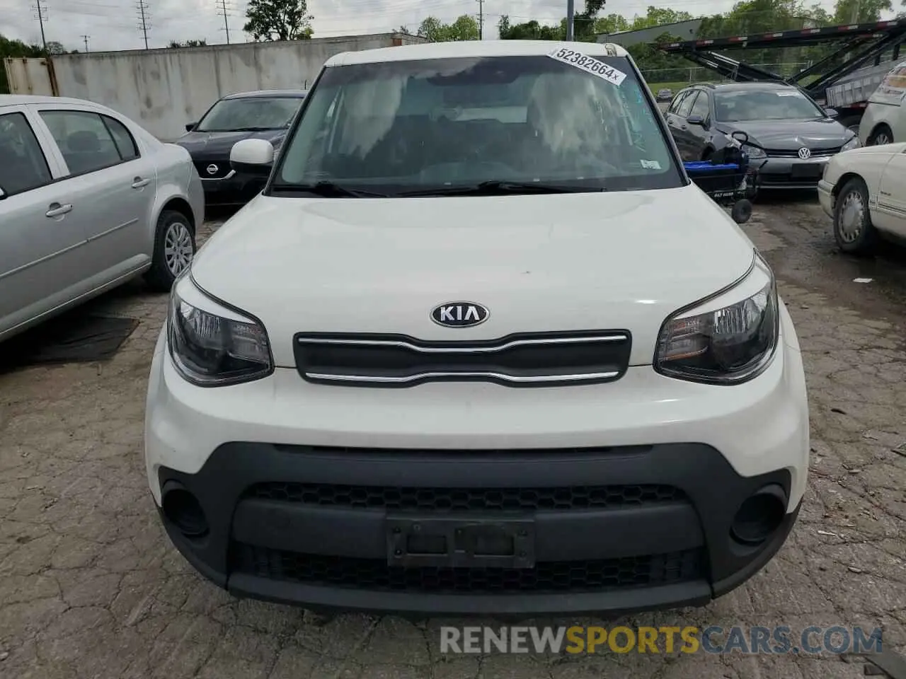 5 Photograph of a damaged car KNDJN2A29K7018427 KIA SOUL 2019