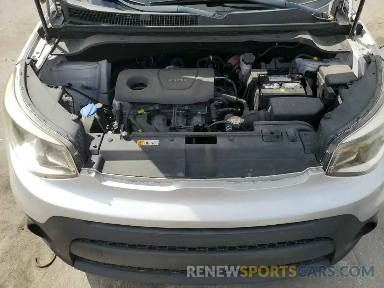 12 Photograph of a damaged car KNDJN2A29K7641014 KIA SOUL 2019