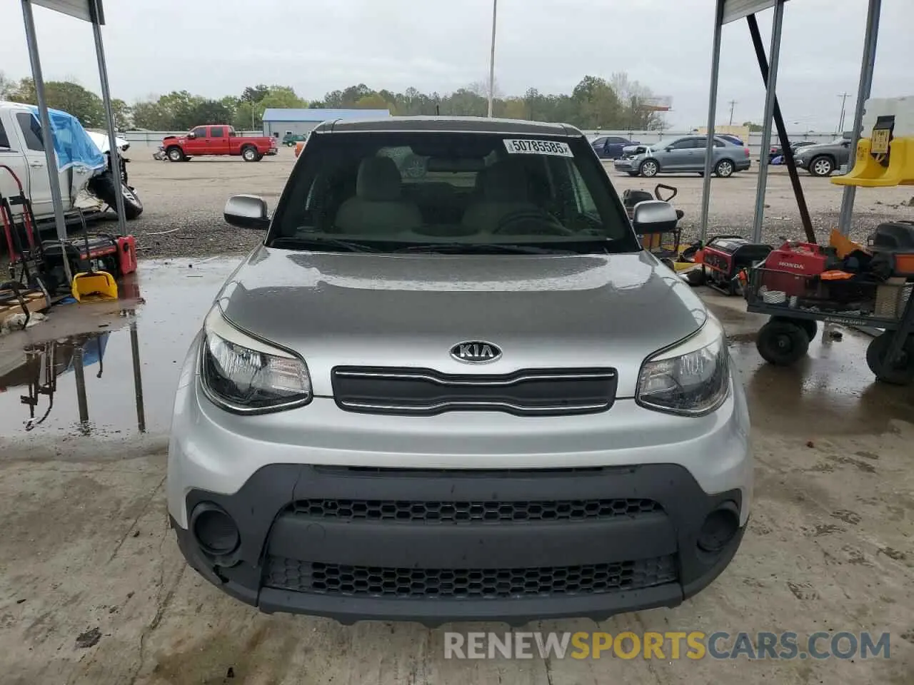 5 Photograph of a damaged car KNDJN2A29K7676703 KIA SOUL 2019