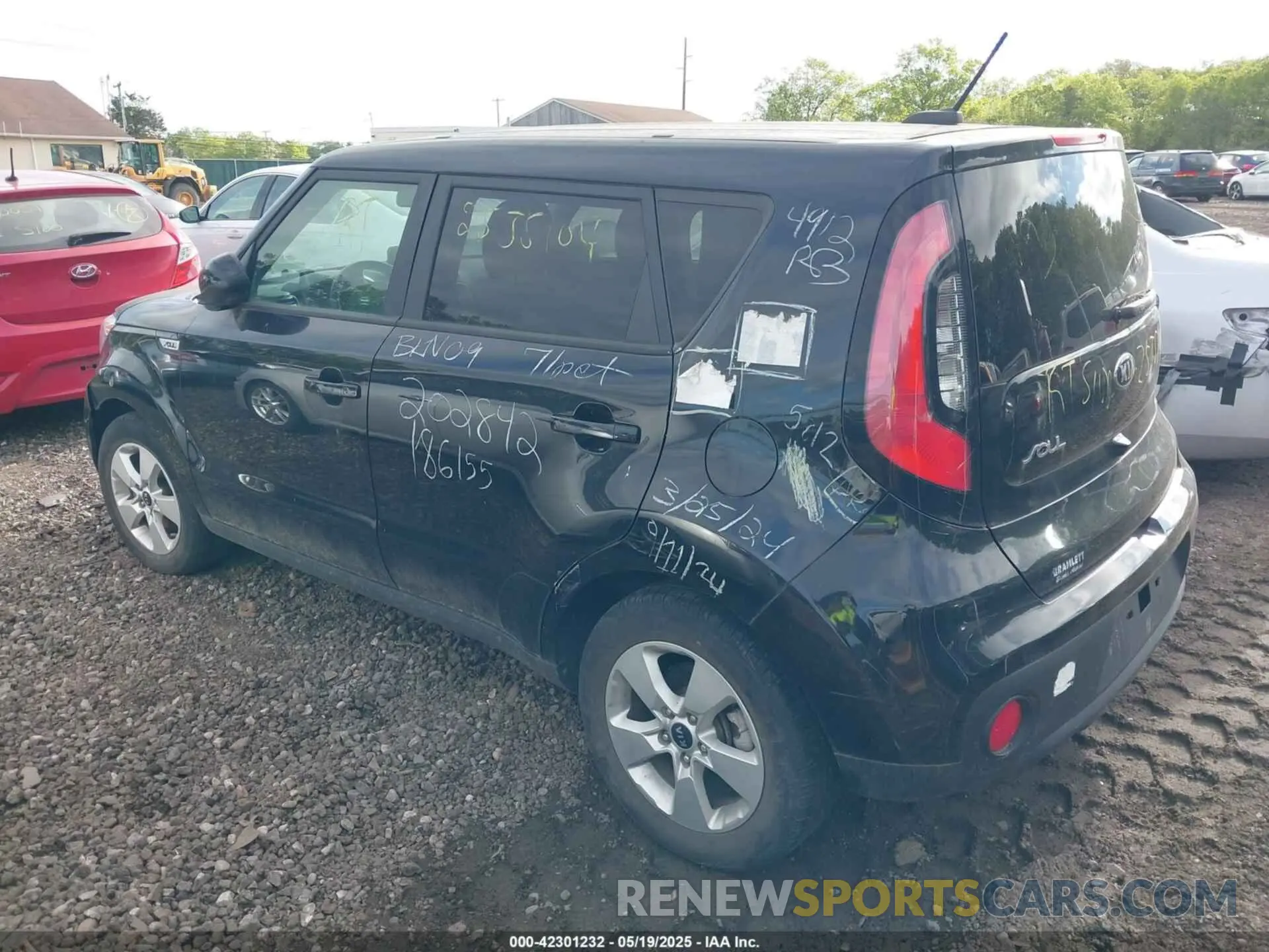 3 Photograph of a damaged car KNDJN2A2XK7908371 KIA SOUL 2019