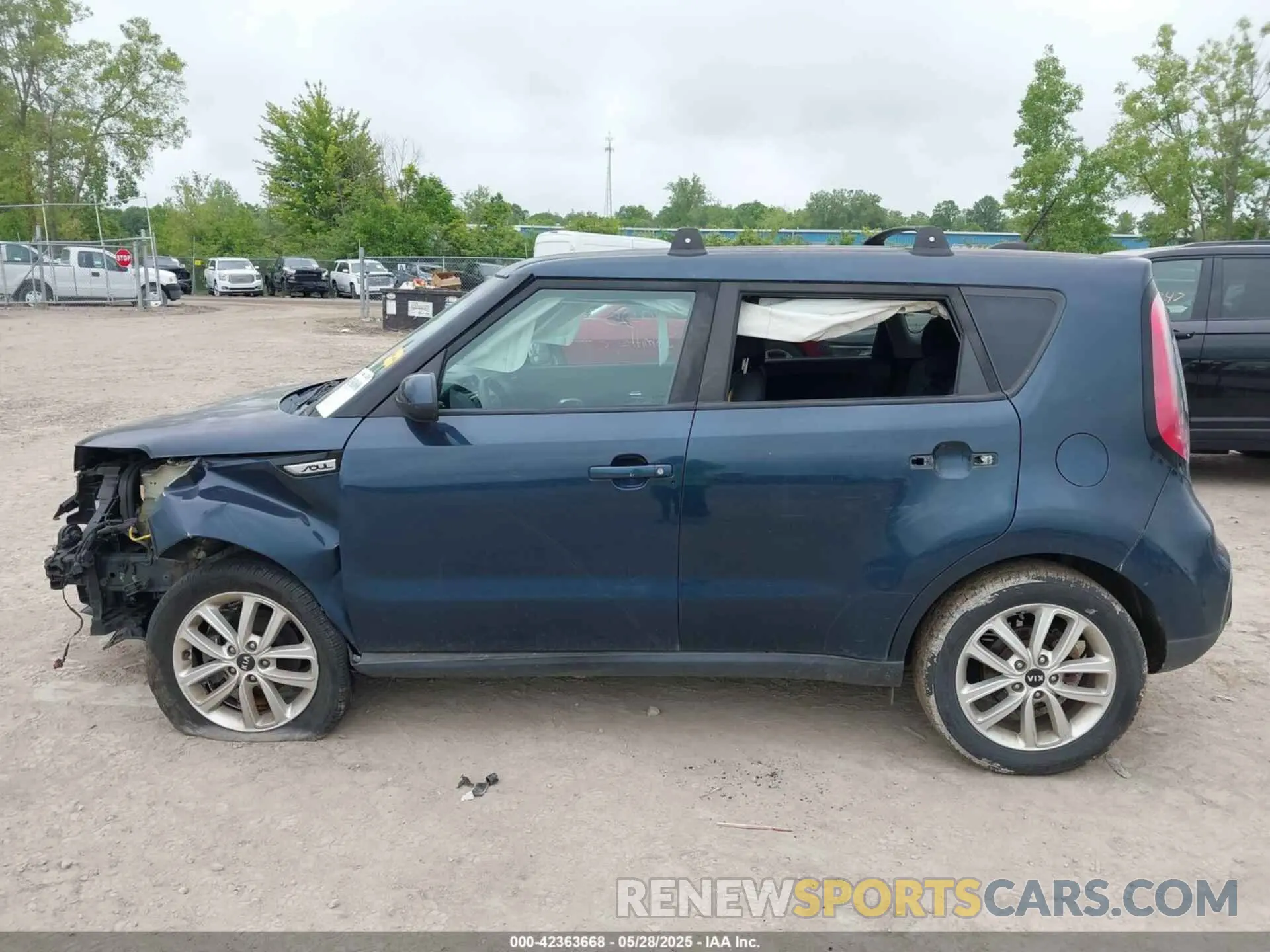15 Фотография поврежденного автомобиля KNDJP3A50K7014633 KIA SOUL 2019