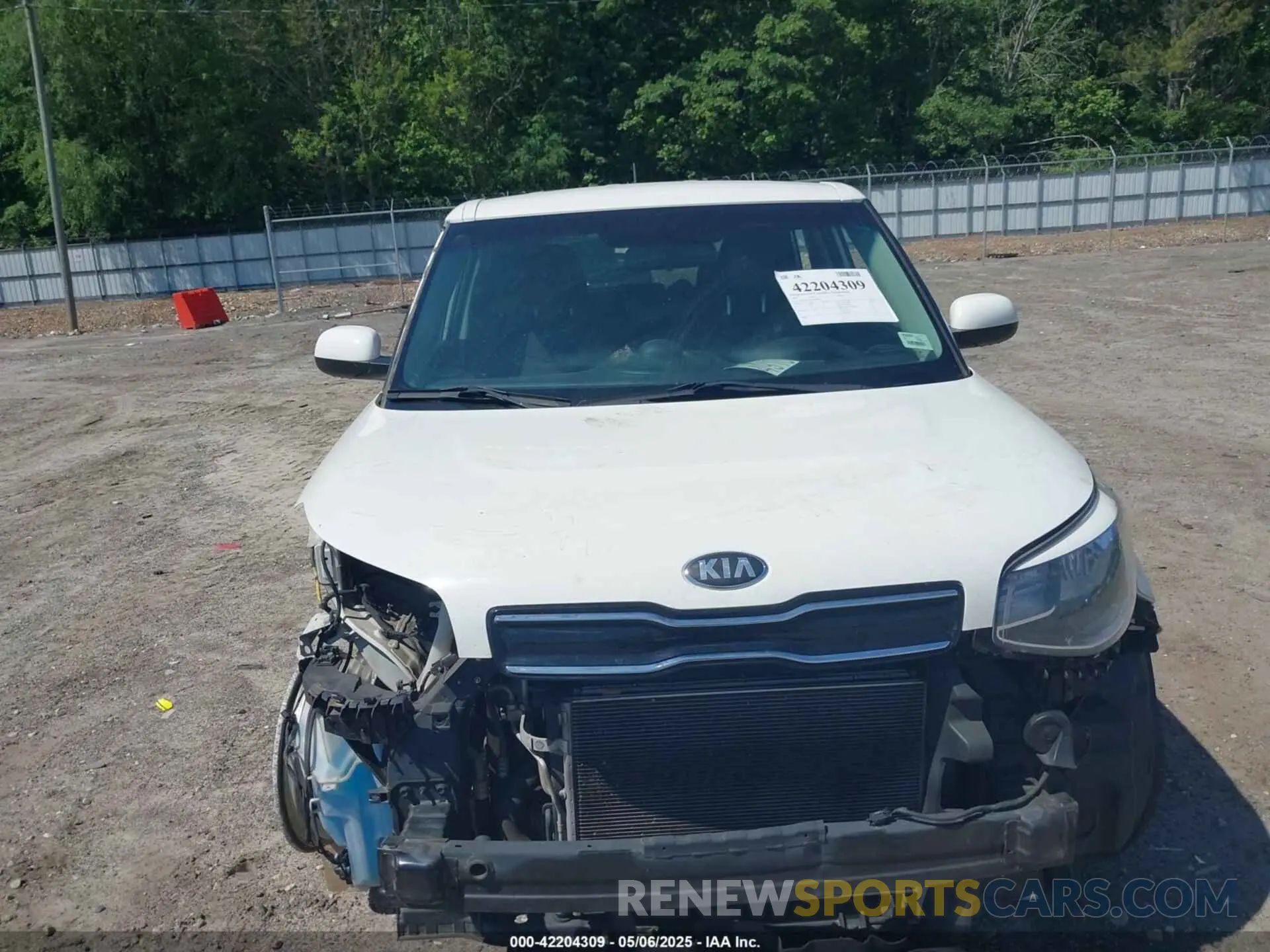 13 Photograph of a damaged car KNDJP3A50K7666829 KIA SOUL 2019