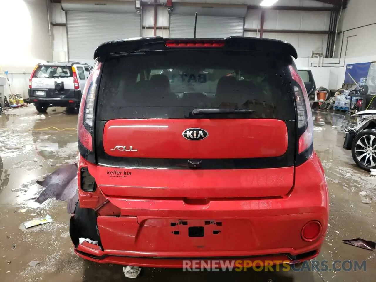 6 Photograph of a damaged car KNDJP3A50K7673389 KIA SOUL 2019