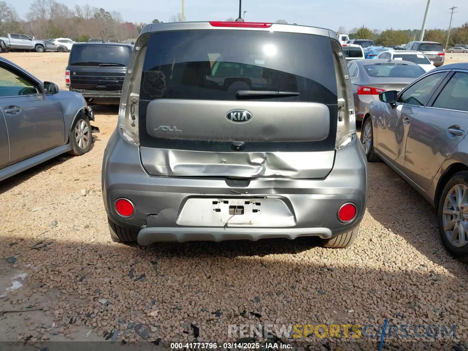 16 Фотография поврежденного автомобиля KNDJP3A52K7634500 KIA SOUL 2019