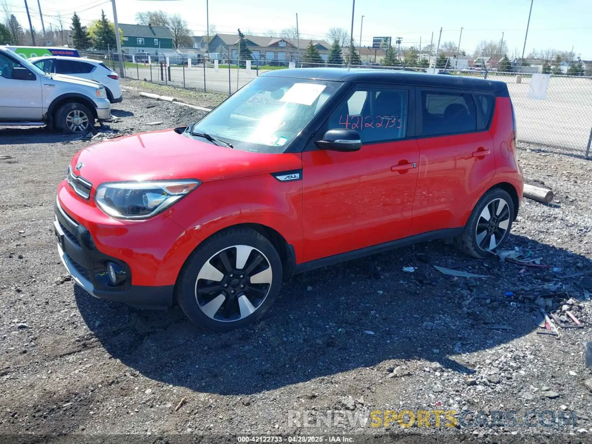2 Photograph of a damaged car KNDJP3A52K7646713 KIA SOUL 2019