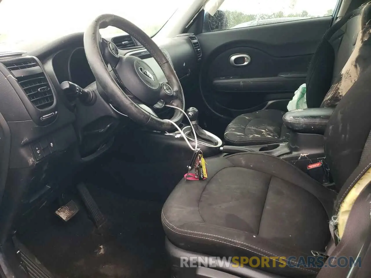 7 Photograph of a damaged car KNDJP3A53K7634375 KIA SOUL 2019