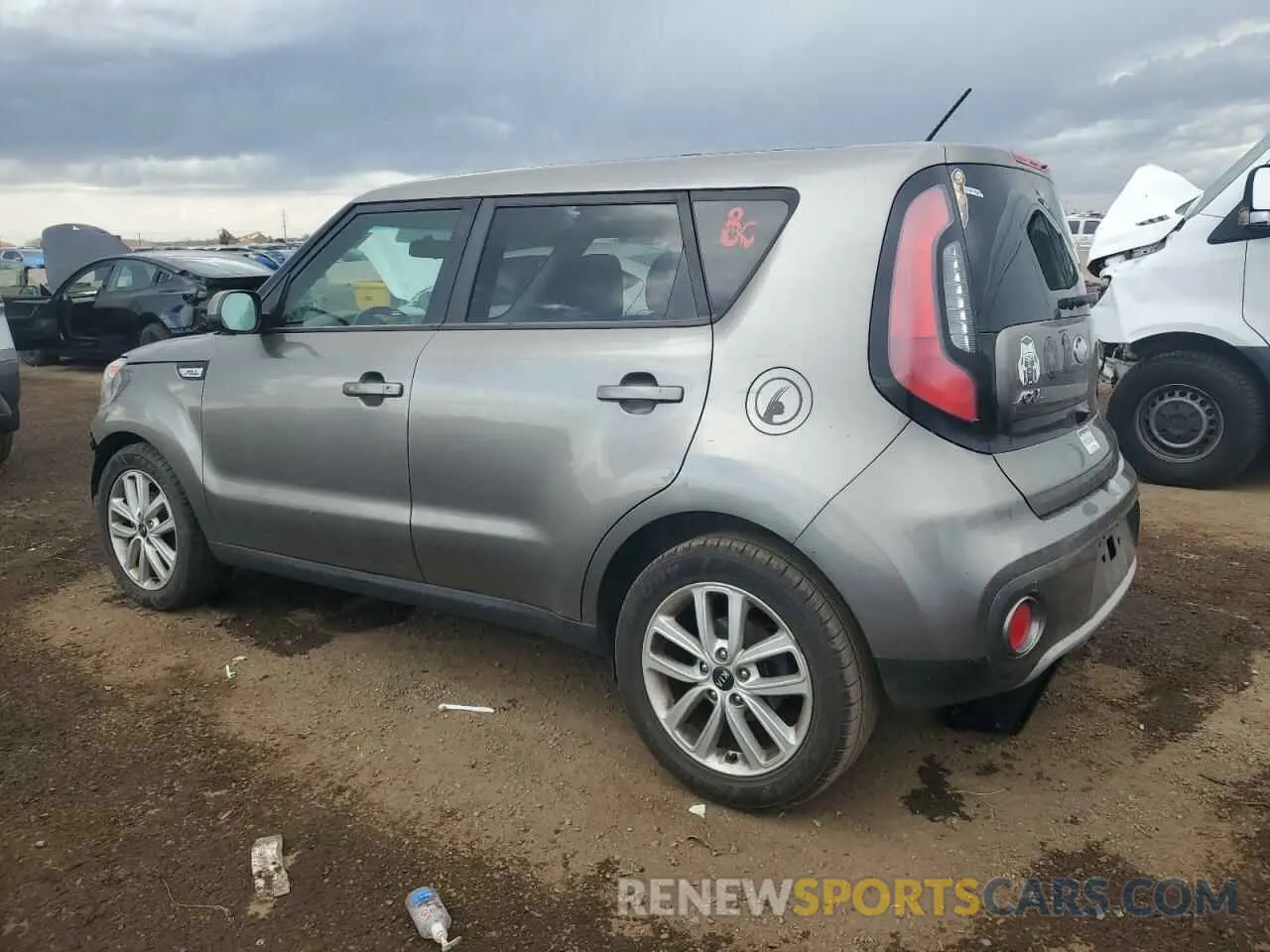 2 Photograph of a damaged car KNDJP3A53K7668719 KIA SOUL 2019