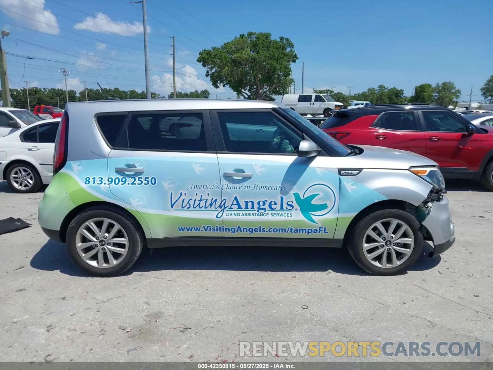 13 Фотография поврежденного автомобиля KNDJP3A53K7674407 KIA SOUL 2019