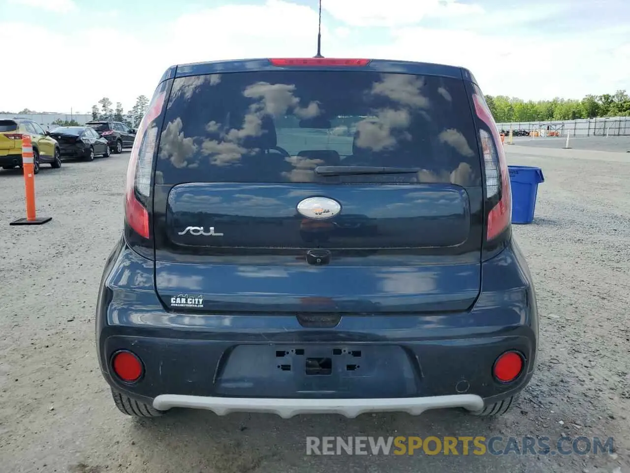 6 Photograph of a damaged car KNDJP3A55K7690687 KIA SOUL 2019