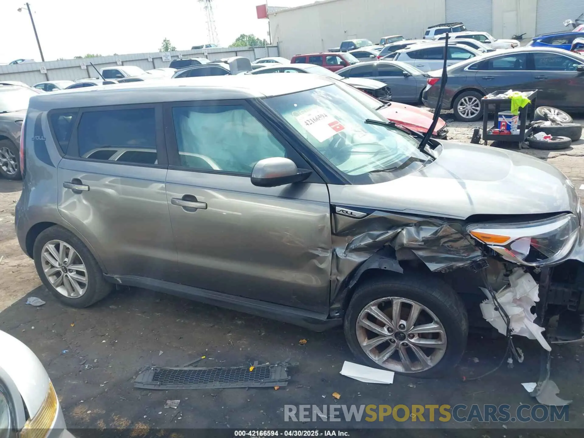 12 Photograph of a damaged car KNDJP3A56K7019870 KIA SOUL 2019
