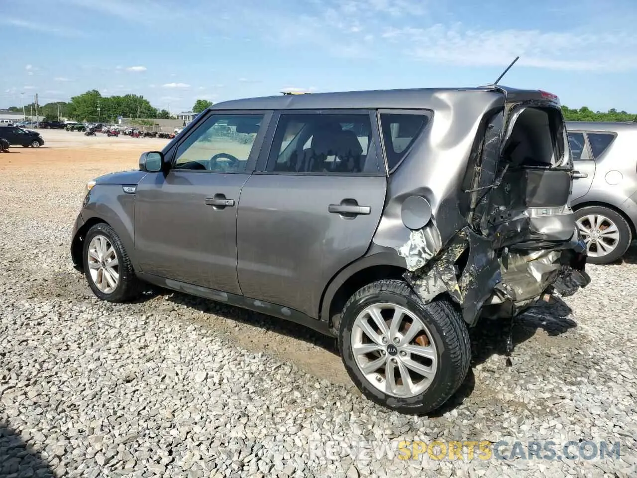 2 Фотография поврежденного автомобиля KNDJP3A56K7697938 KIA SOUL 2019
