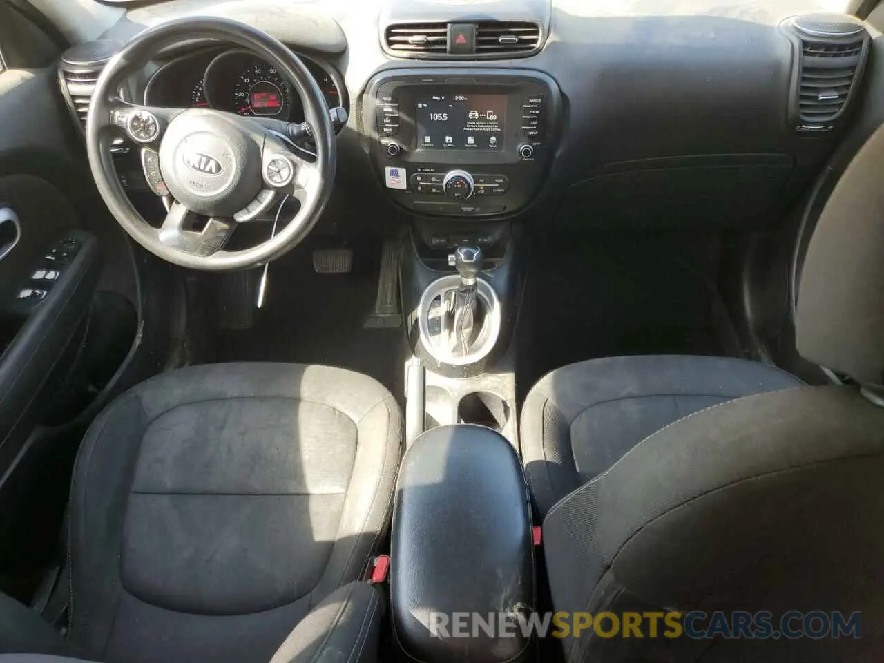 8 Фотография поврежденного автомобиля KNDJP3A56K7697938 KIA SOUL 2019