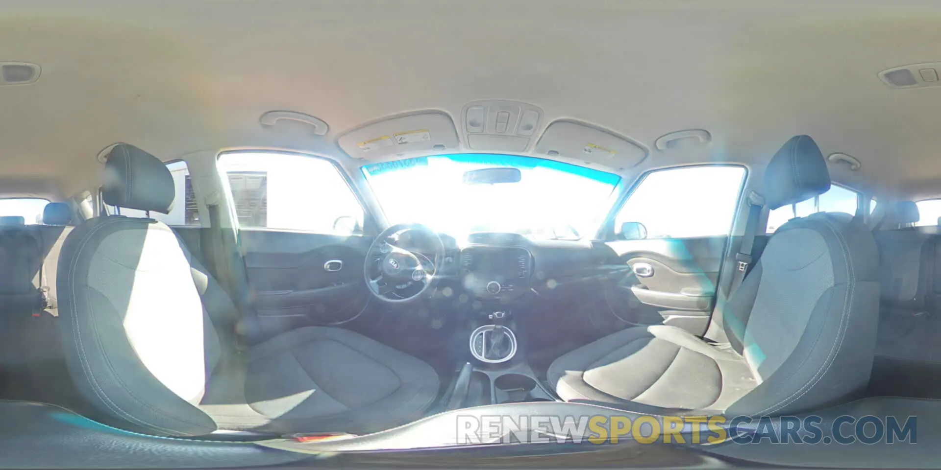 15 Фотография поврежденного автомобиля KNDJP3A57K7012958 KIA SOUL 2019