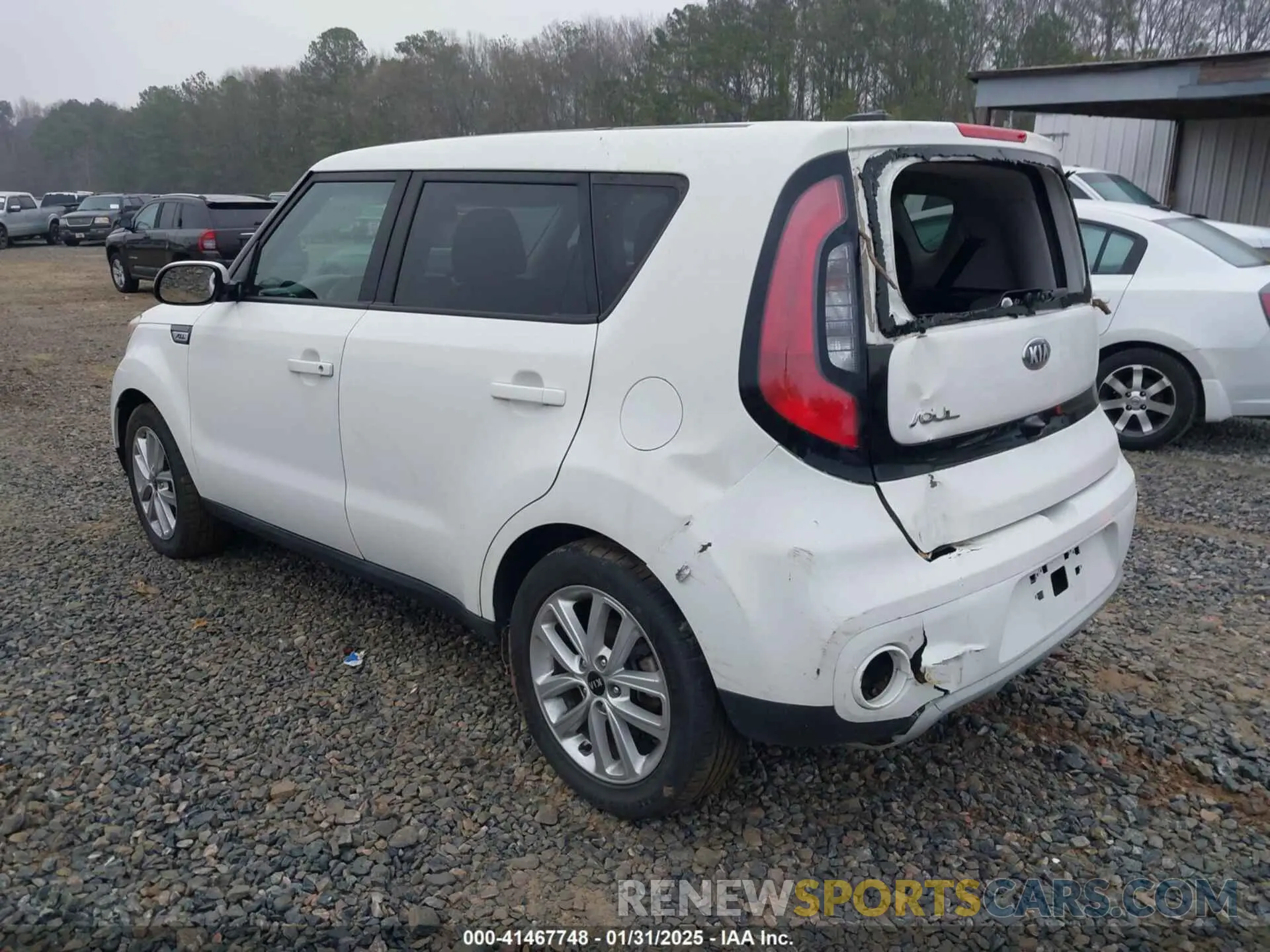 3 Фотография поврежденного автомобиля KNDJP3A57K7017867 KIA SOUL 2019