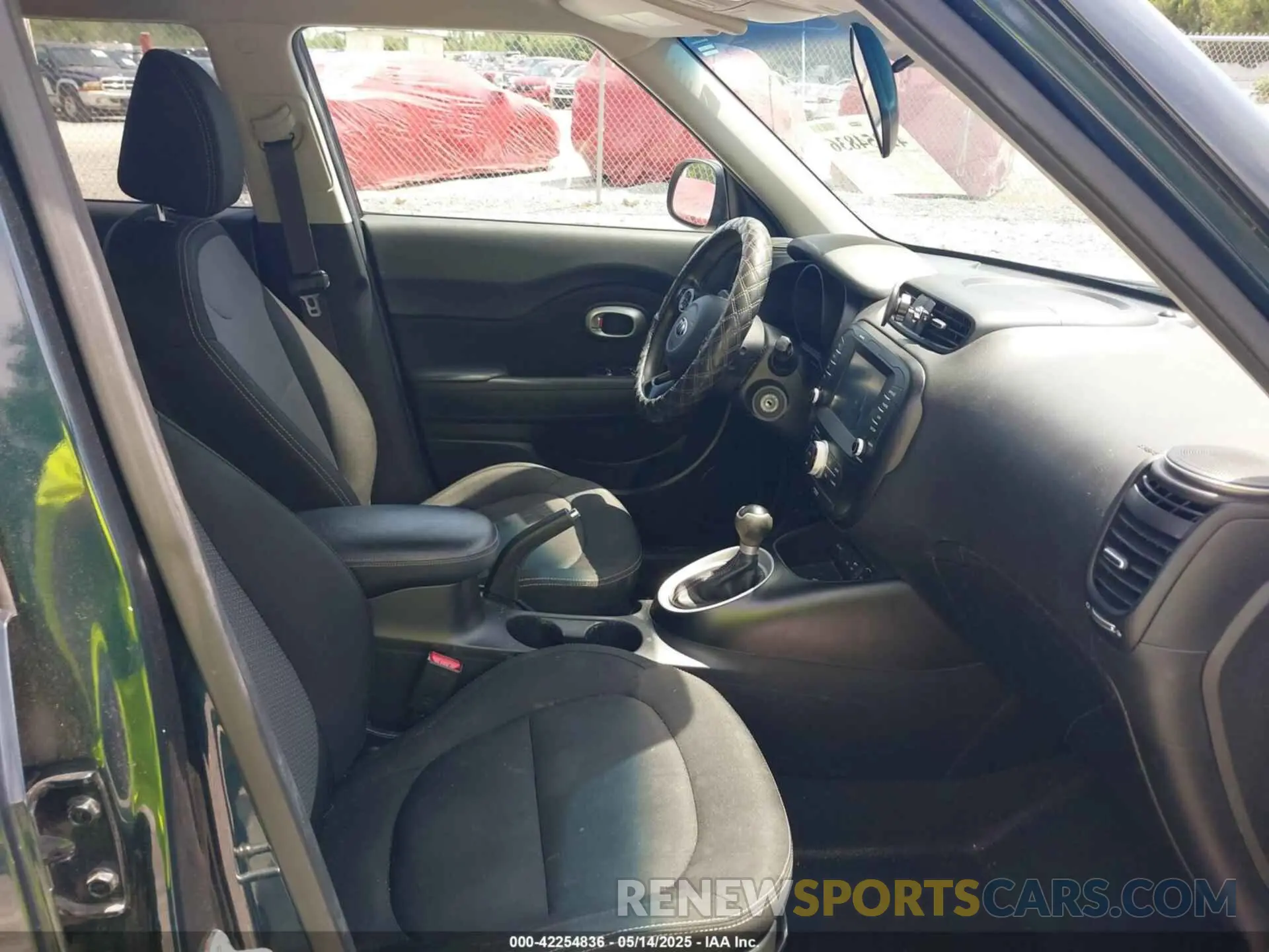 5 Photograph of a damaged car KNDJP3A58K7649020 KIA SOUL 2019