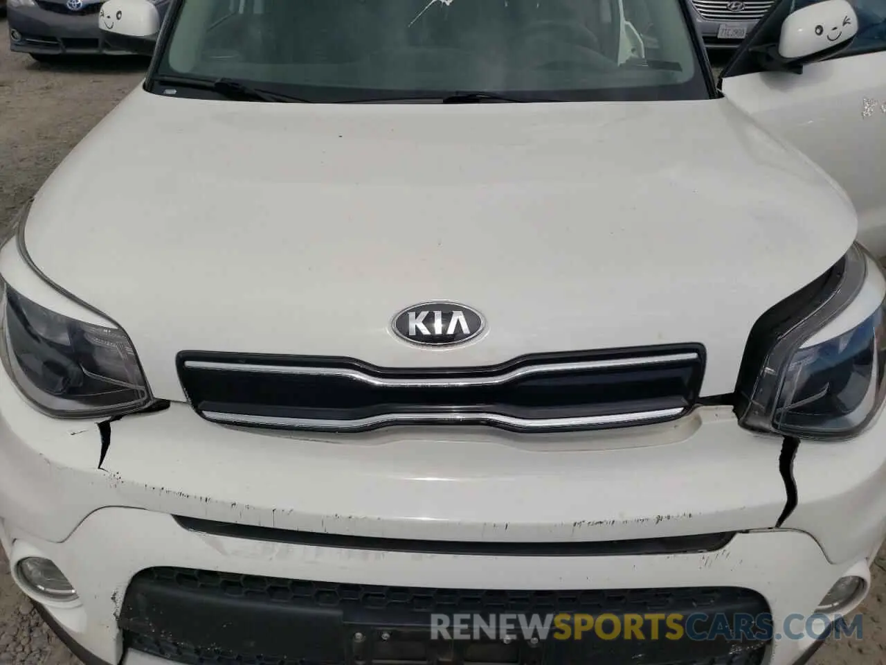 11 Фотография поврежденного автомобиля KNDJP3A58K7696385 KIA SOUL 2019