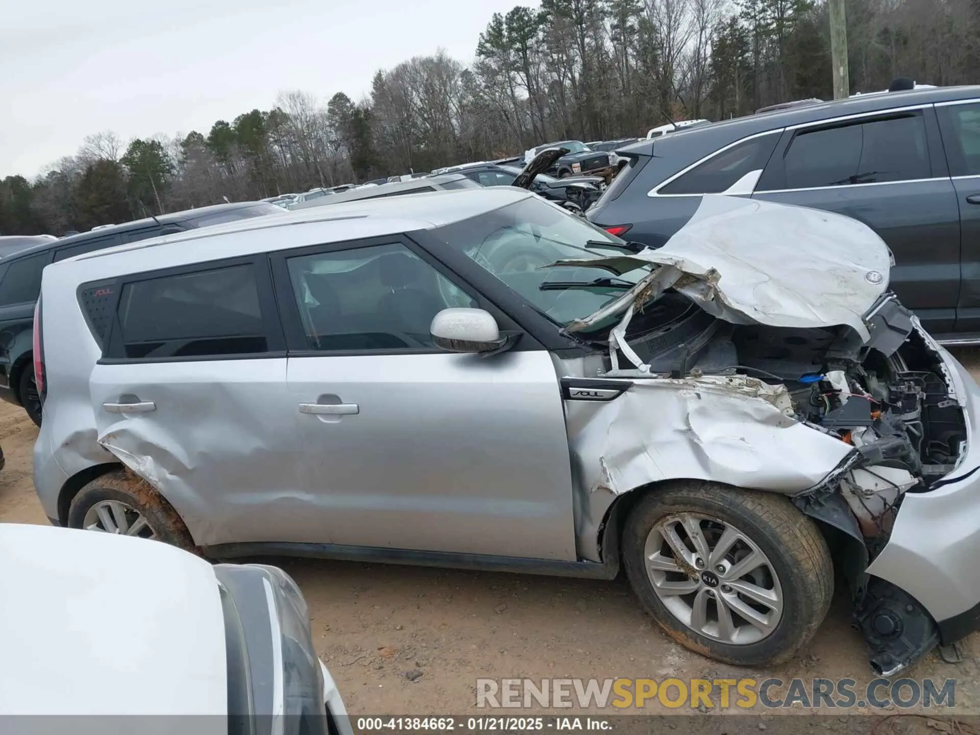 12 Photograph of a damaged car KNDJP3A59K7690983 KIA SOUL 2019