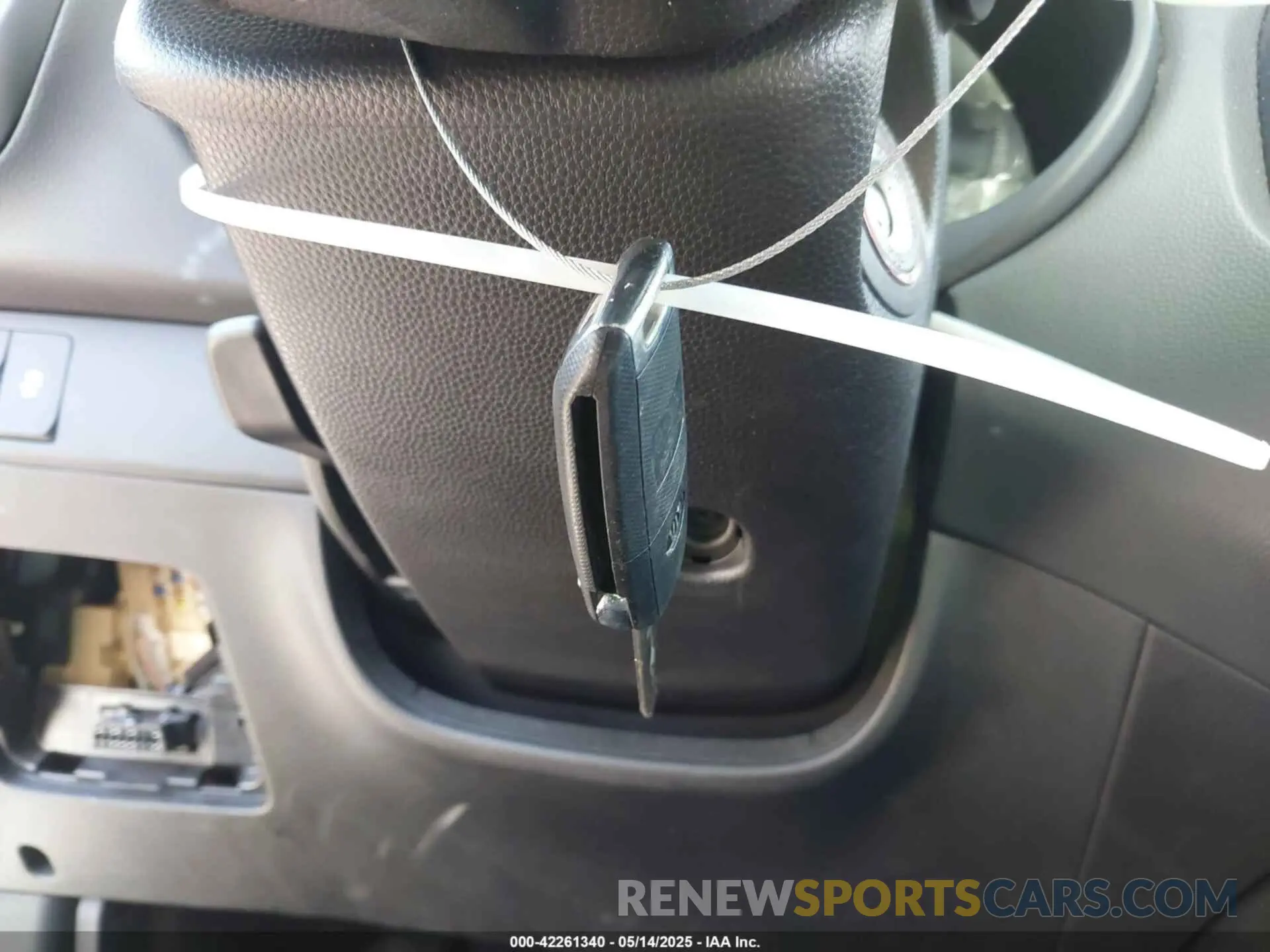 11 Фотография поврежденного автомобиля KNDJP3A59K7698145 KIA SOUL 2019