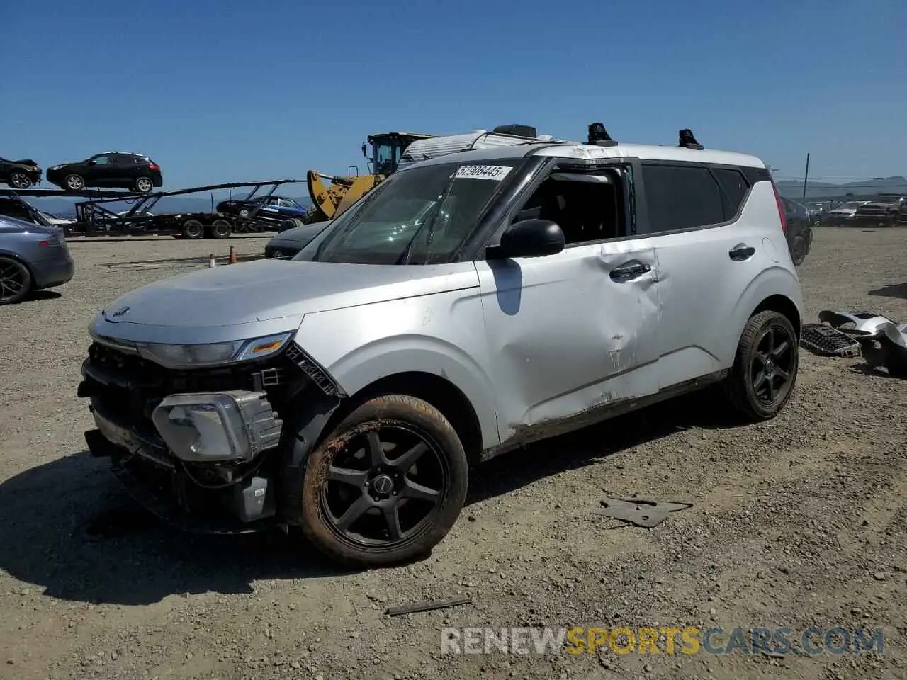 1 Photograph of a damaged car KNDJ22AU1L7021687 KIA SOUL 2020