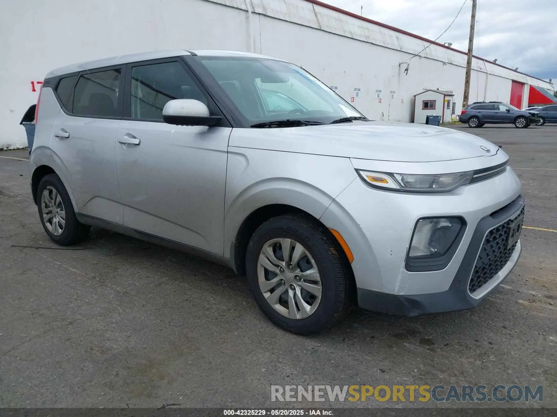 1 Photograph of a damaged car KNDJ23AU0L7110916 KIA SOUL 2020