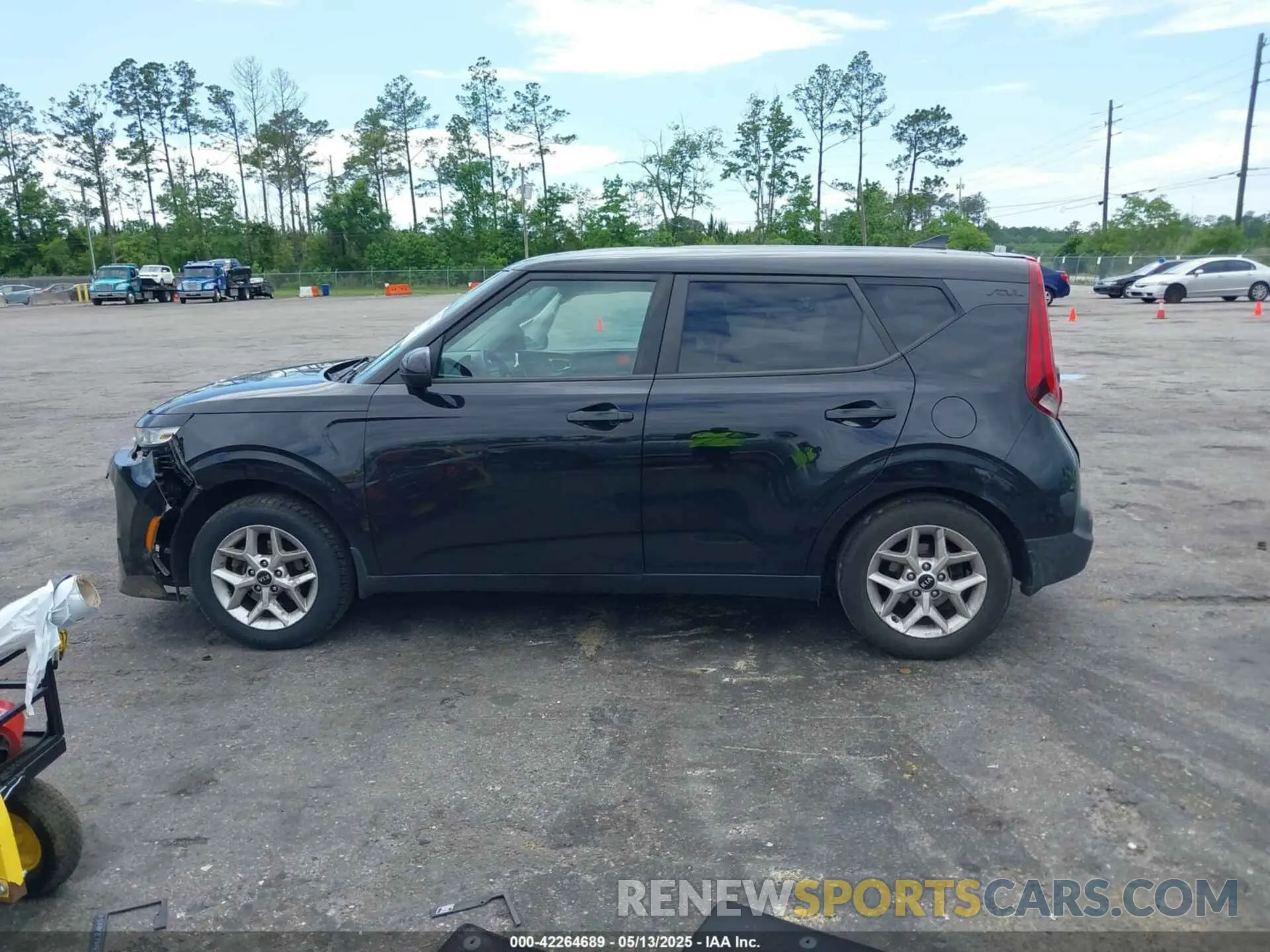 14 Photograph of a damaged car KNDJ23AU0L7726387 KIA SOUL 2020