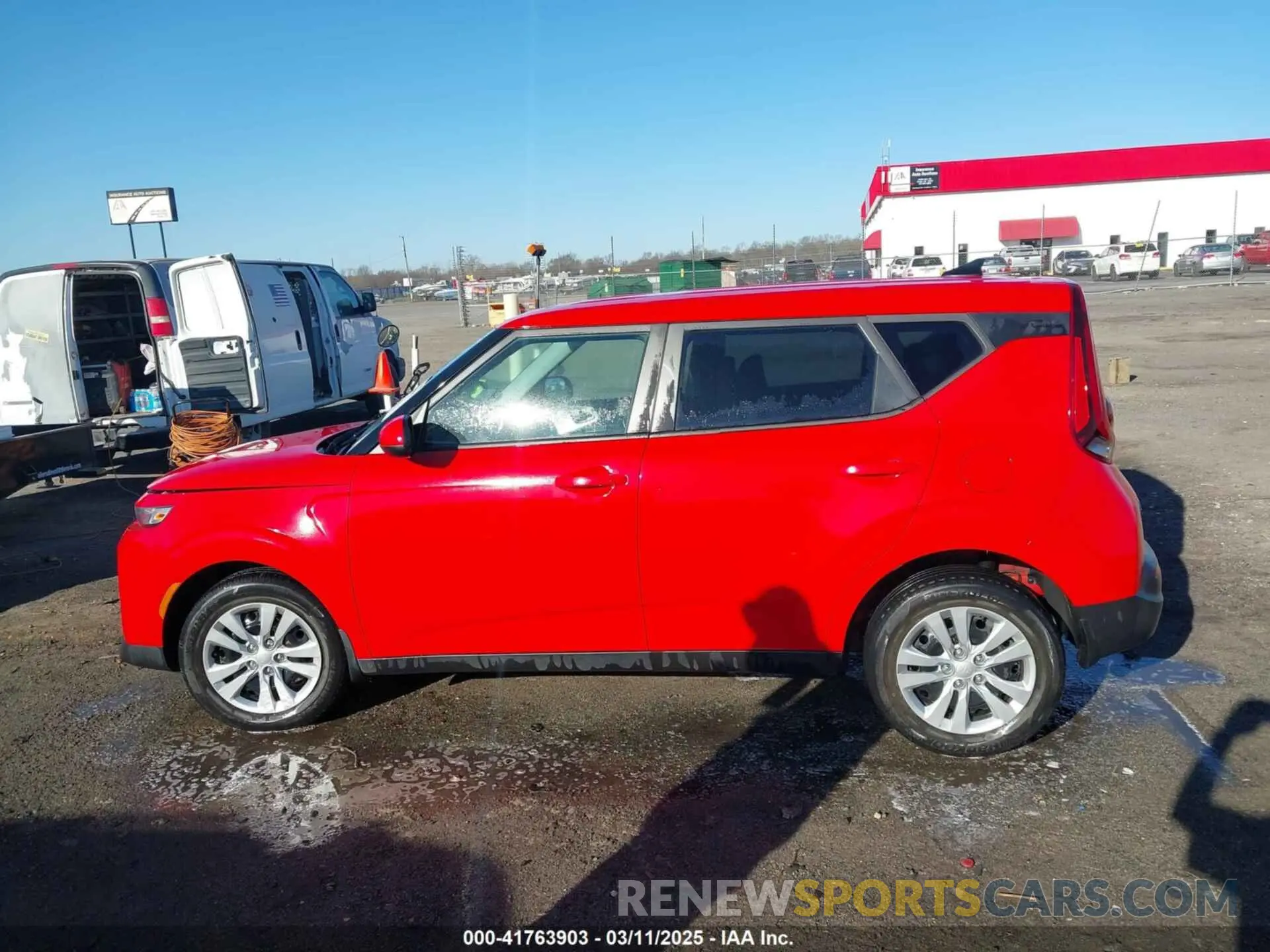 13 Photograph of a damaged car KNDJ23AU0L7731489 KIA SOUL 2020