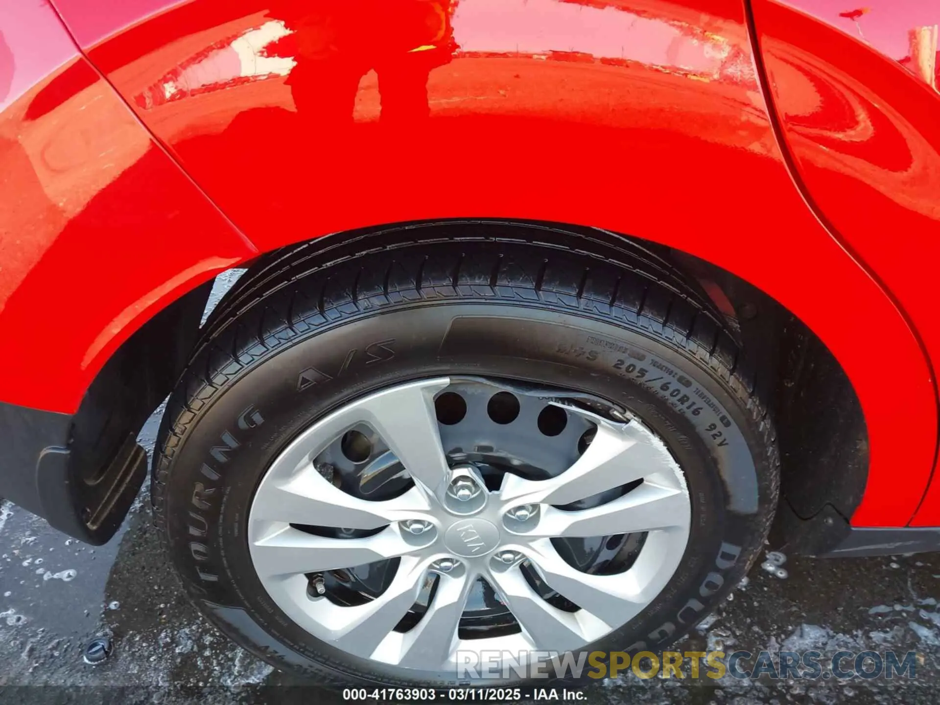 6 Photograph of a damaged car KNDJ23AU0L7731489 KIA SOUL 2020