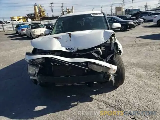 12 Photograph of a damaged car KNDJ23AU1L7026054 KIA SOUL 2020