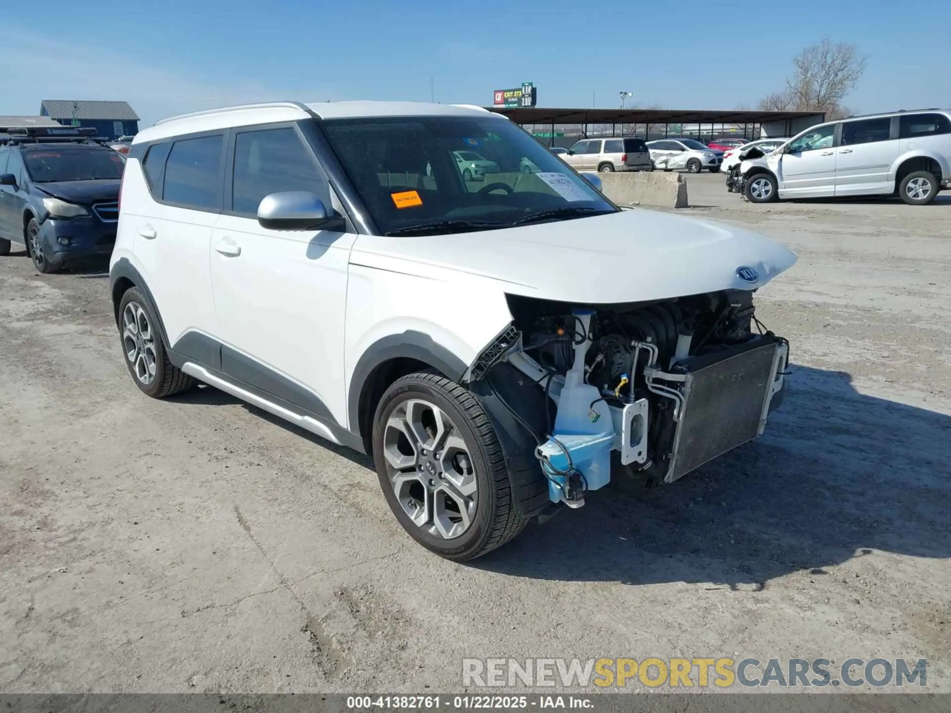 1 Photograph of a damaged car KNDJ23AU1L7049429 KIA SOUL 2020