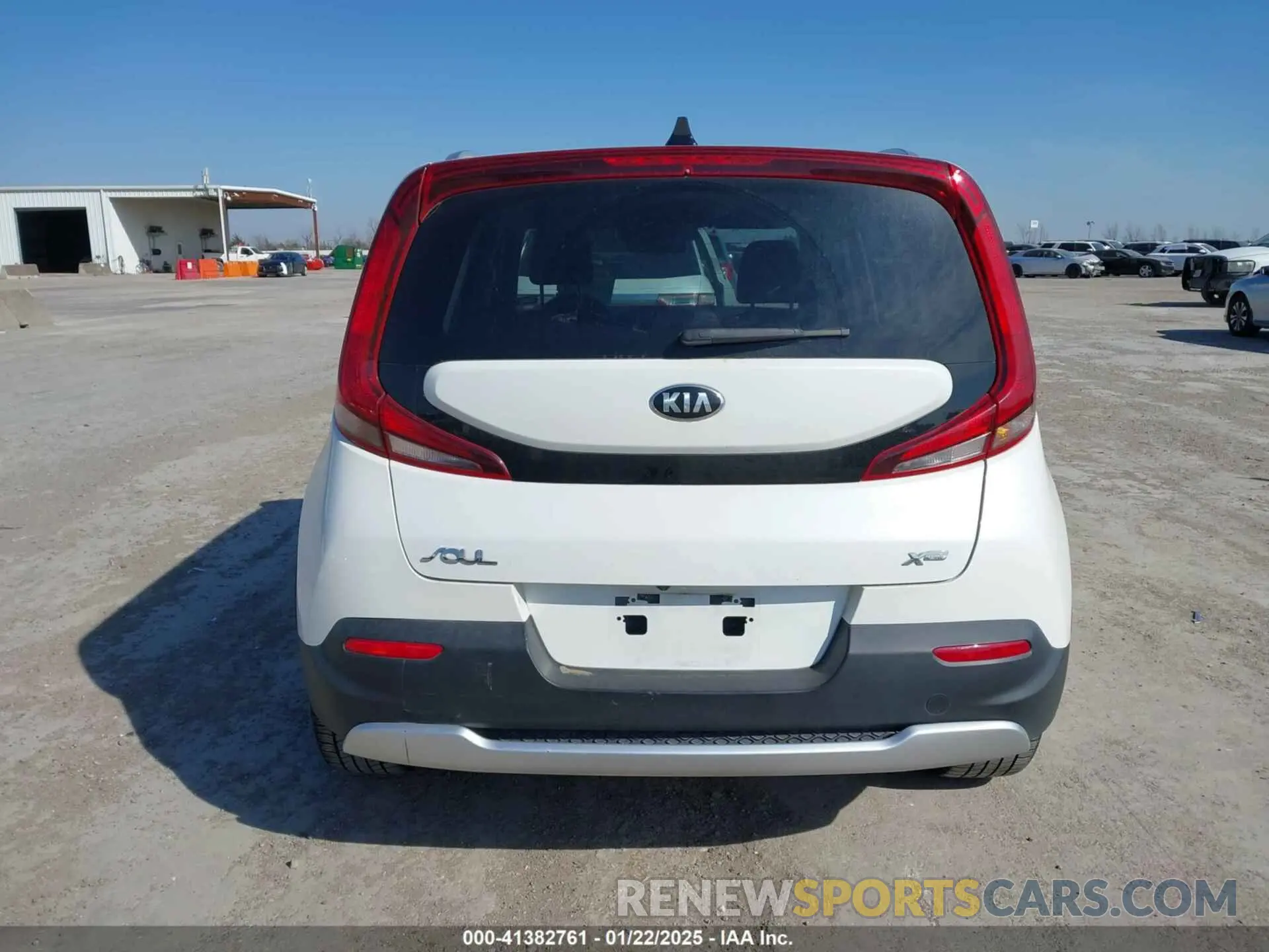 16 Photograph of a damaged car KNDJ23AU1L7049429 KIA SOUL 2020