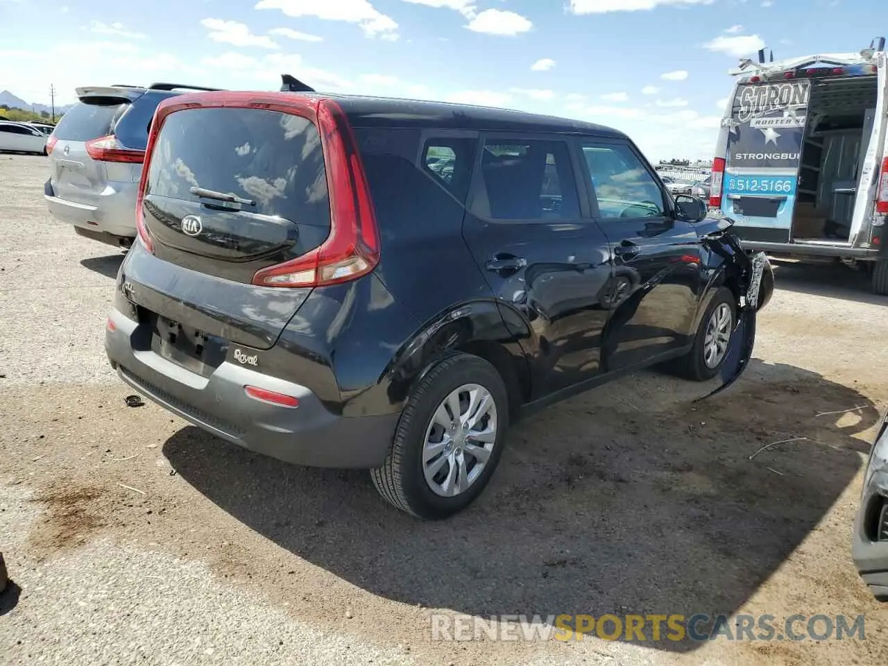 3 Фотография поврежденного автомобиля KNDJ23AU1L7062780 KIA SOUL 2020