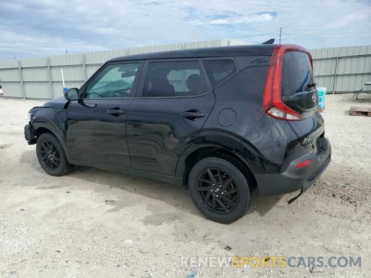 2 Photograph of a damaged car KNDJ23AU1L7085685 KIA SOUL 2020
