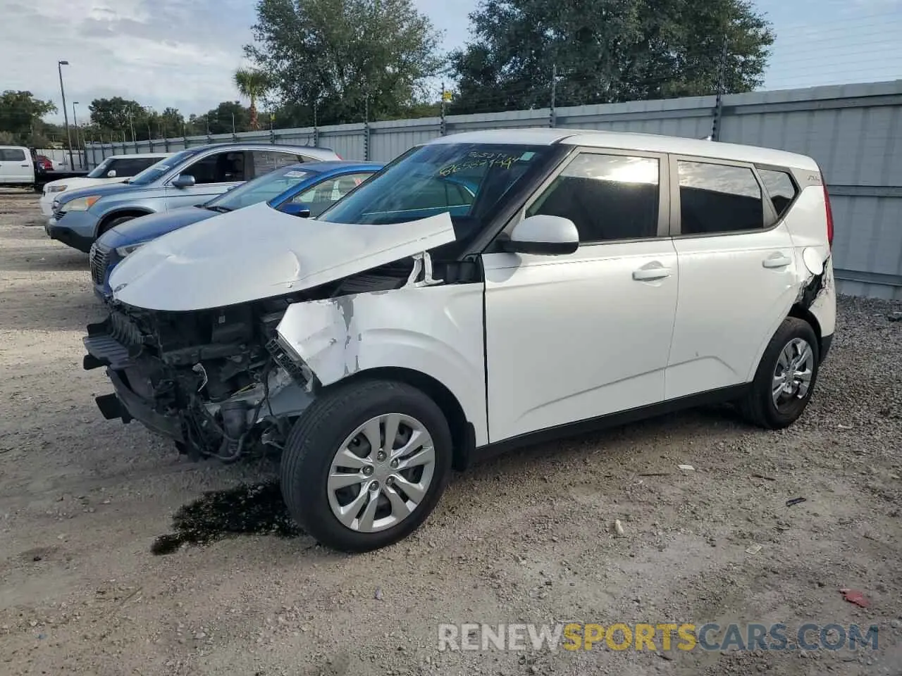 1 Фотография поврежденного автомобиля KNDJ23AU1L7119849 KIA SOUL 2020