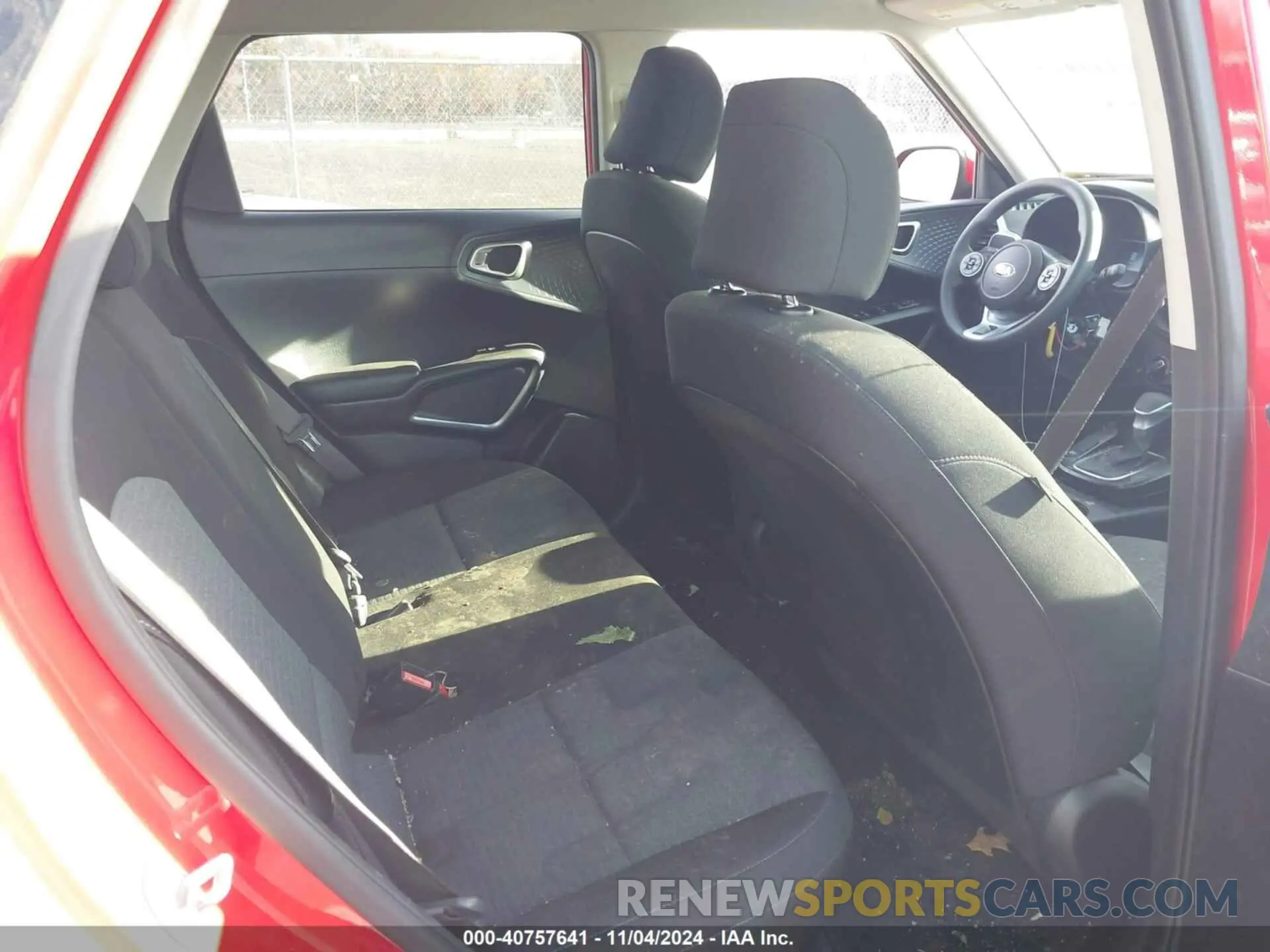 8 Photograph of a damaged car KNDJ23AU1L7709369 KIA SOUL 2020