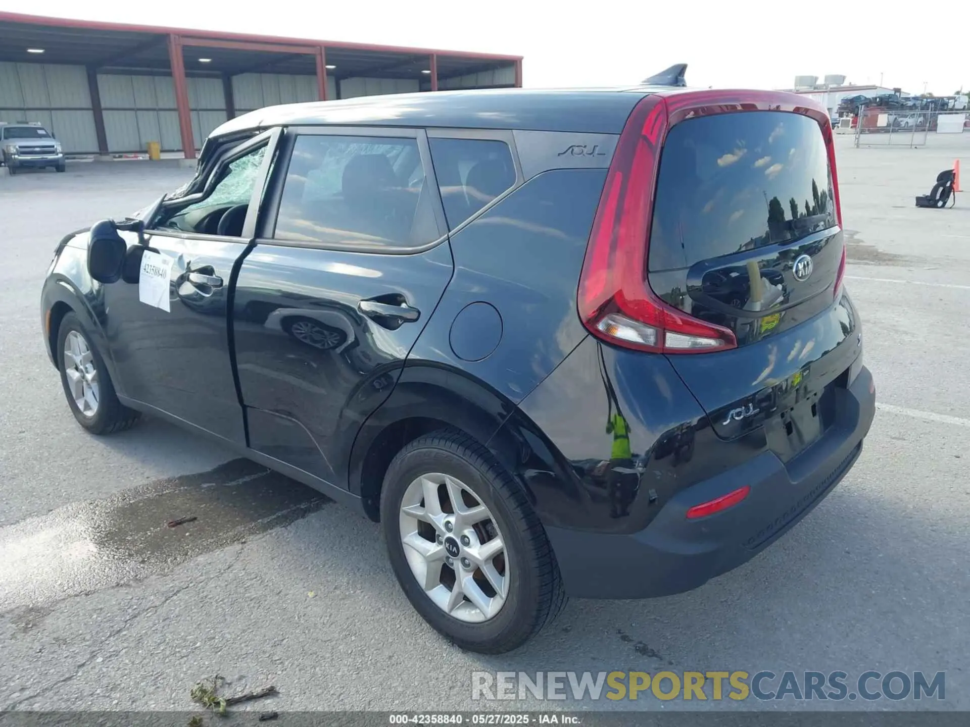3 Photograph of a damaged car KNDJ23AU1L7720906 KIA SOUL 2020