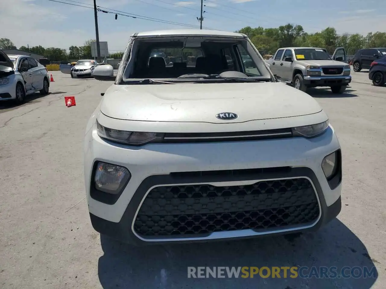 5 Photograph of a damaged car KNDJ23AU1L7727371 KIA SOUL 2020