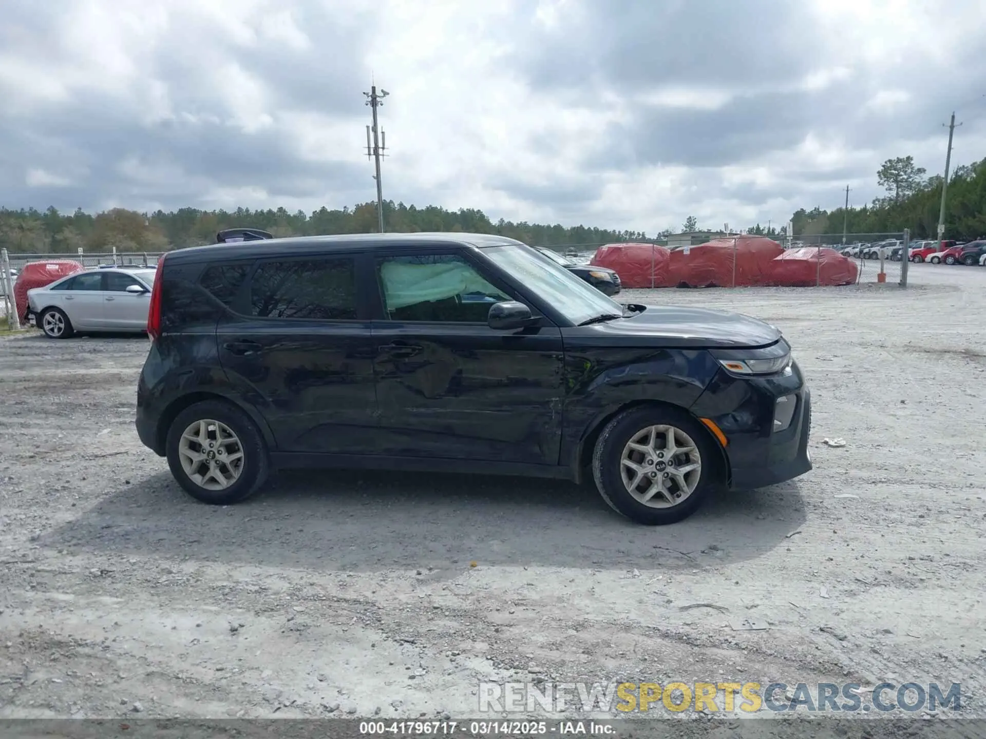 13 Фотография поврежденного автомобиля KNDJ23AU2L7720185 KIA SOUL 2020